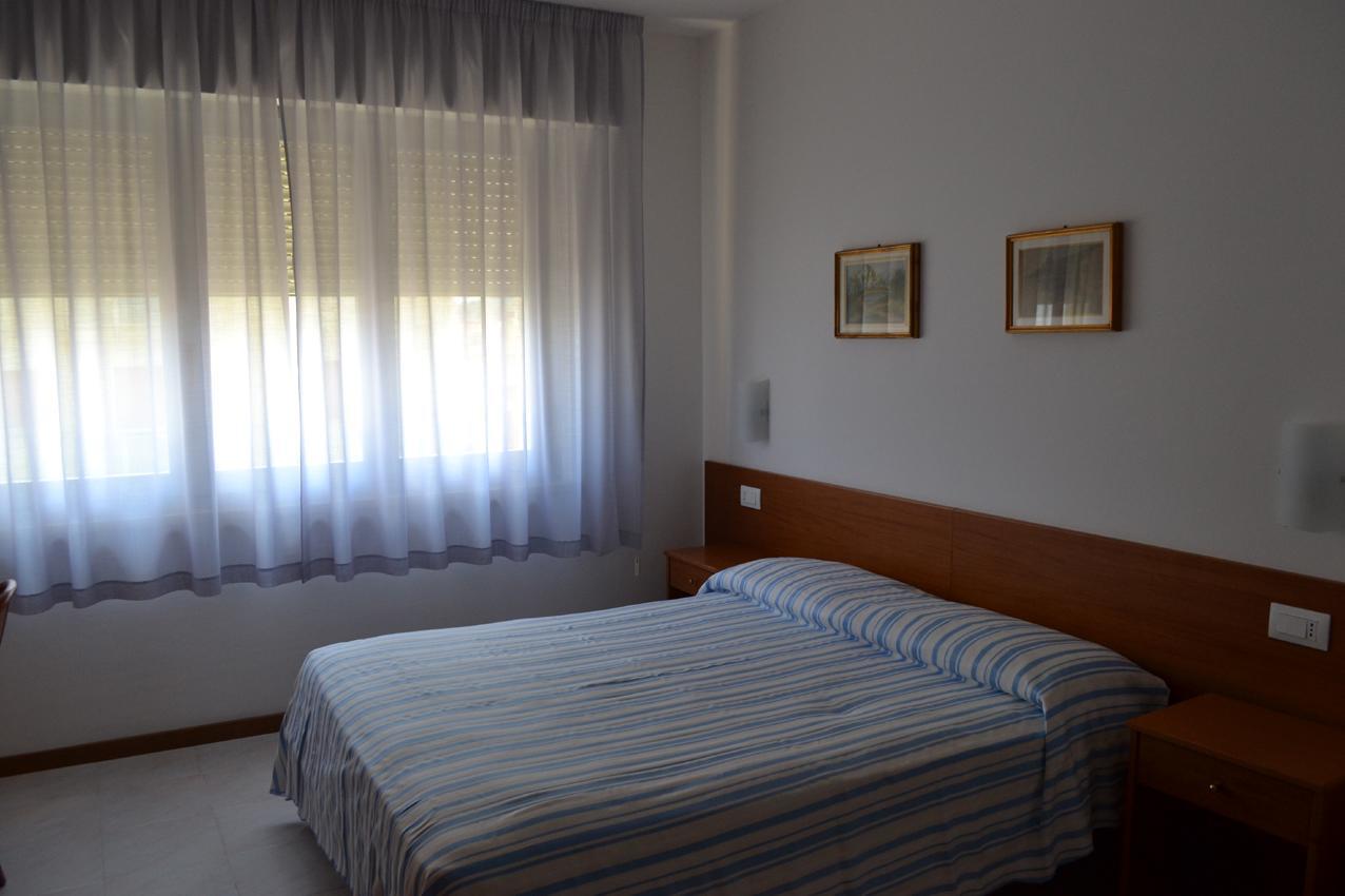 Albergo Quaglia Roseto Degli Abruzzi Luaran gambar